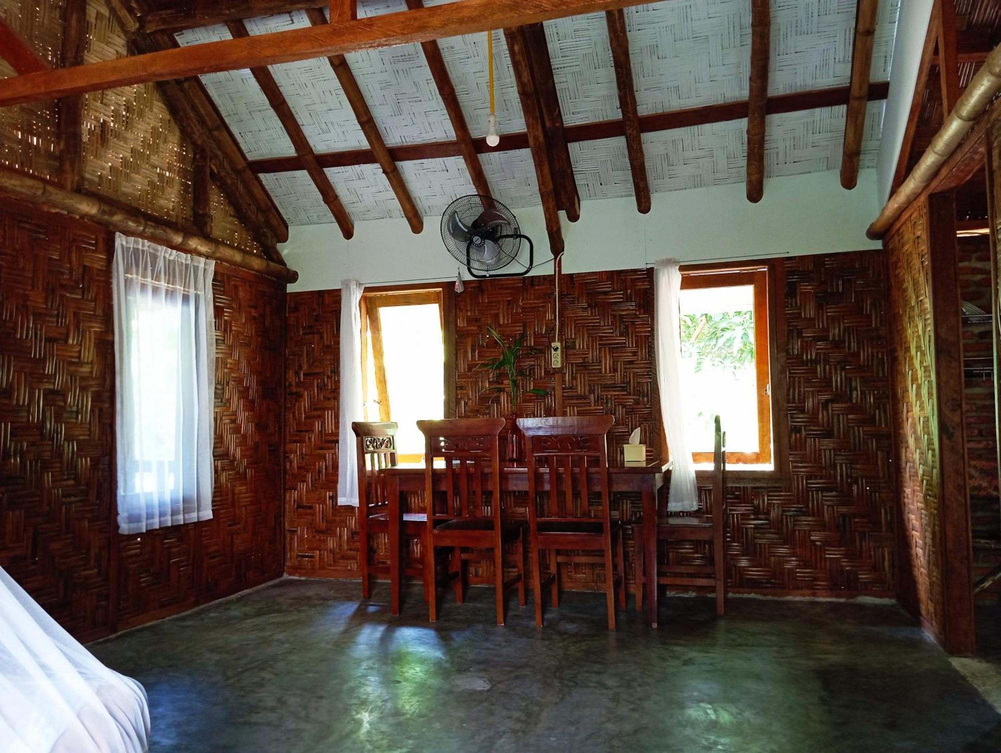 Magpie Homestay & Jungle Trekking Especially For Guest Trekking With Us Bukit Lawang Buitenkant foto